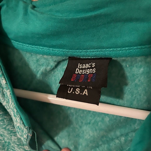 Size L Isaac’s Designs Sports Sweater - Picture 2 of 4